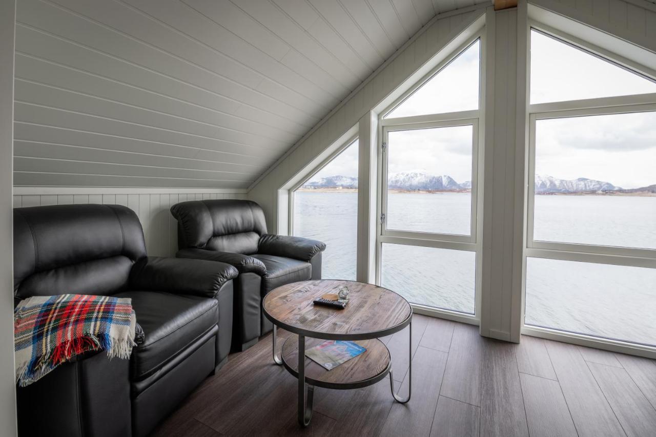 Lofoten Rorbu Lodge Offersoya Exterior photo